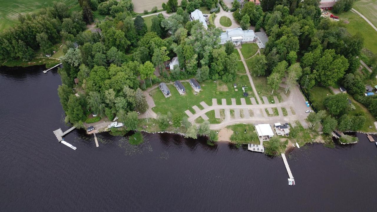 فندق Triangeli -Glampingmokki Hämeenlinna المظهر الخارجي الصورة